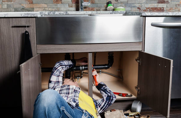 Best Faucet Repair  in Lake Delton, WI